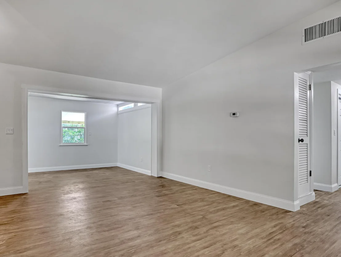 Photo of 114 River Heights Drive