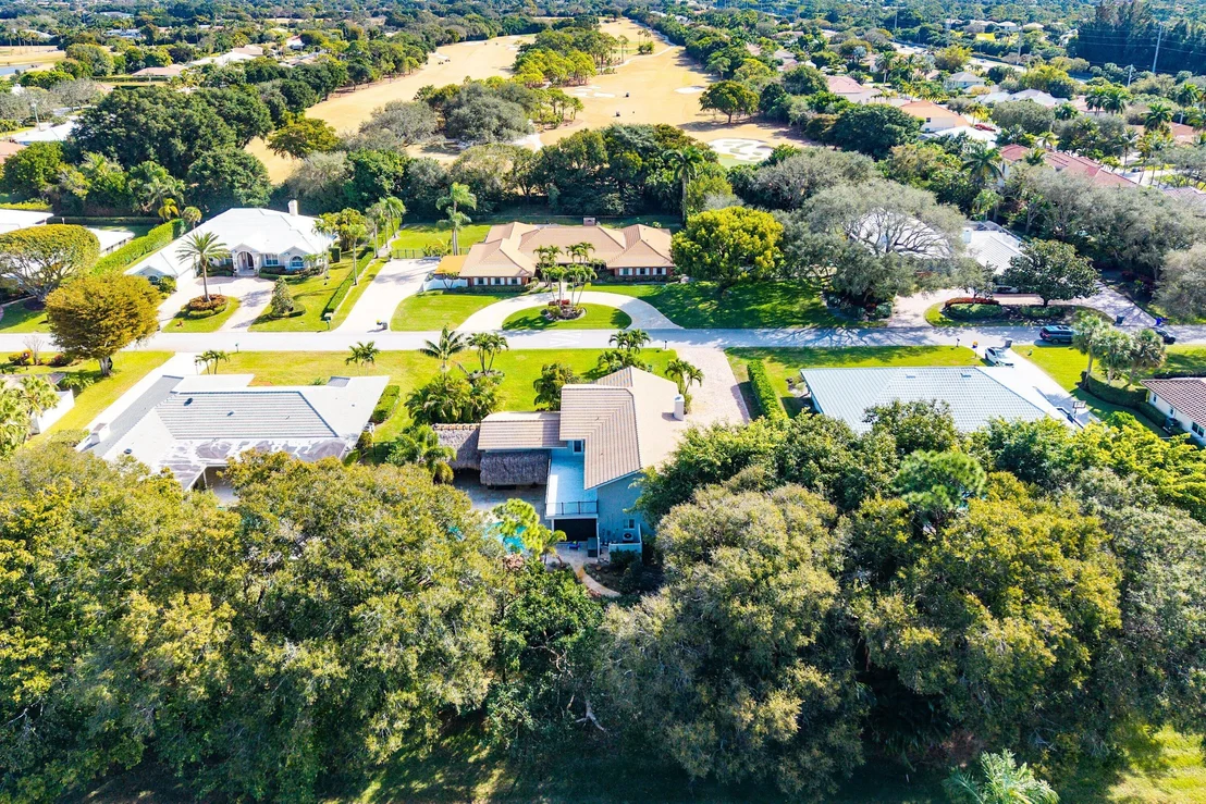 Photo of 10893 Gleneagles Road