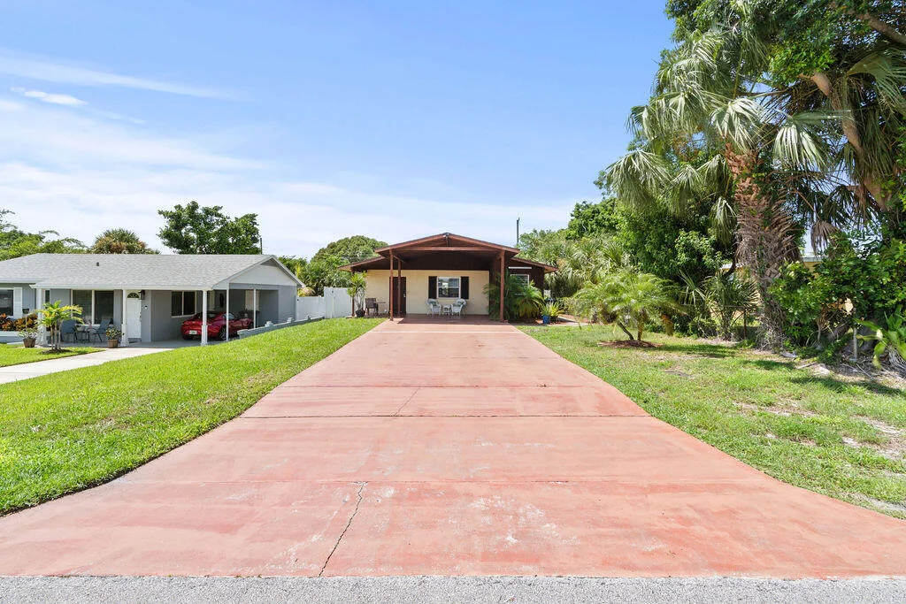 Photo of 1102 Florence Road