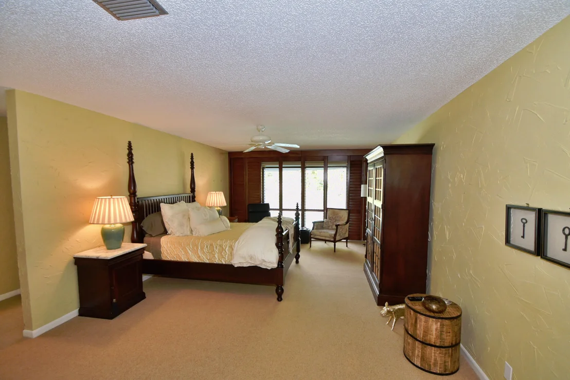 Photo of 4573 White Cedar Lane