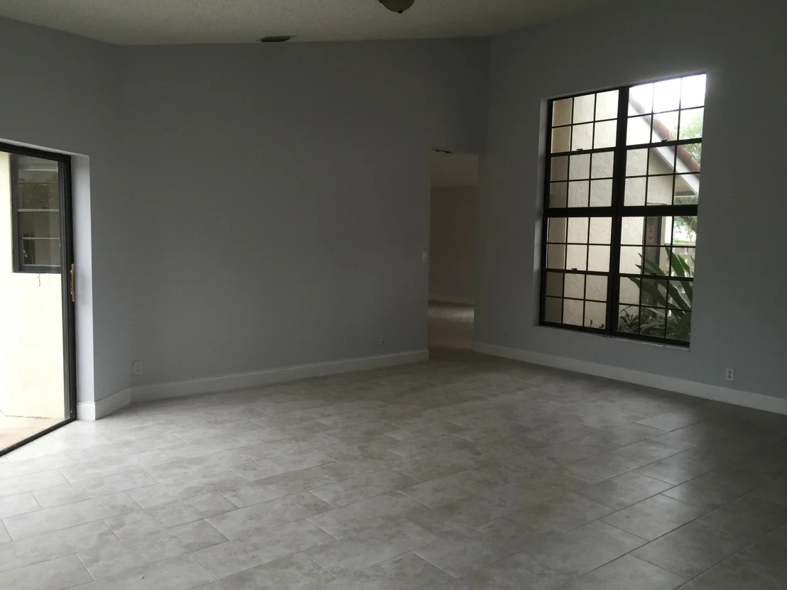 Photo of 2114 Amesbury Circle