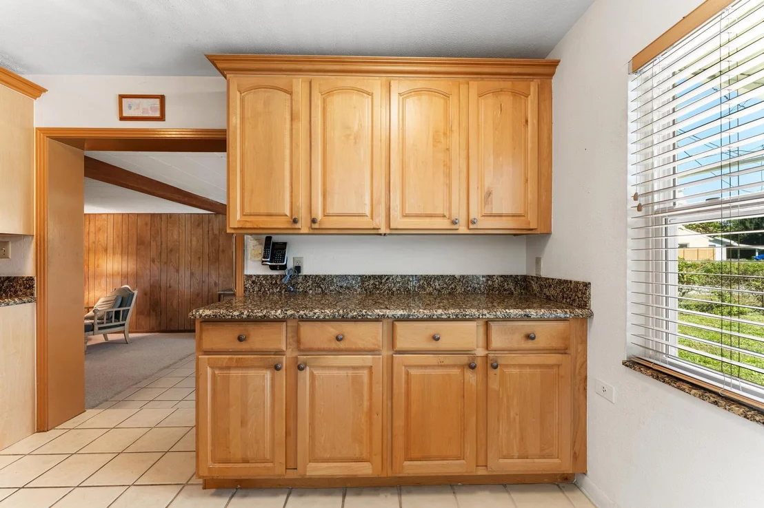 Photo of 1812 High Ridge Road