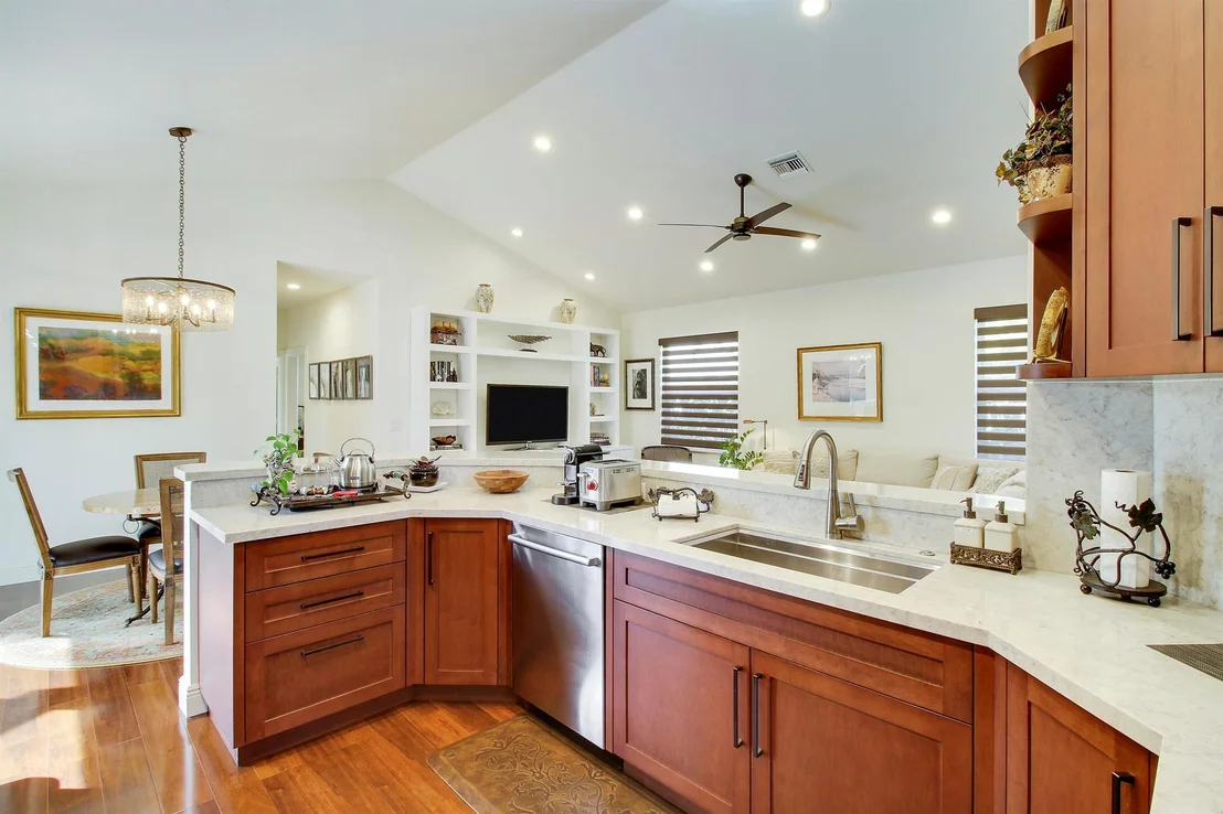 Photo of 7618 La Corniche Circle