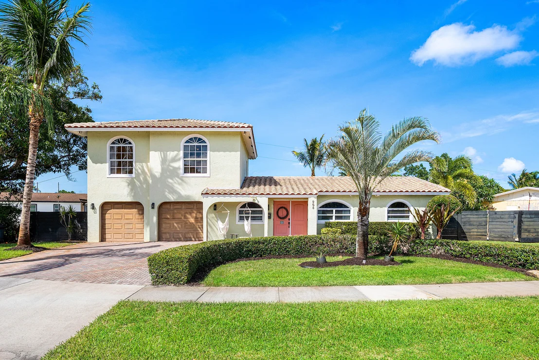 Photo of 968 Laurel Road