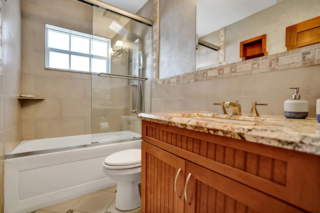 Photo of 445 SE 17th Terrace
