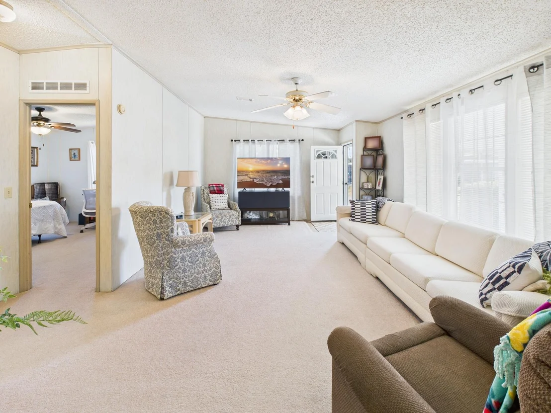 Photo of 407 NE 8th Avenue