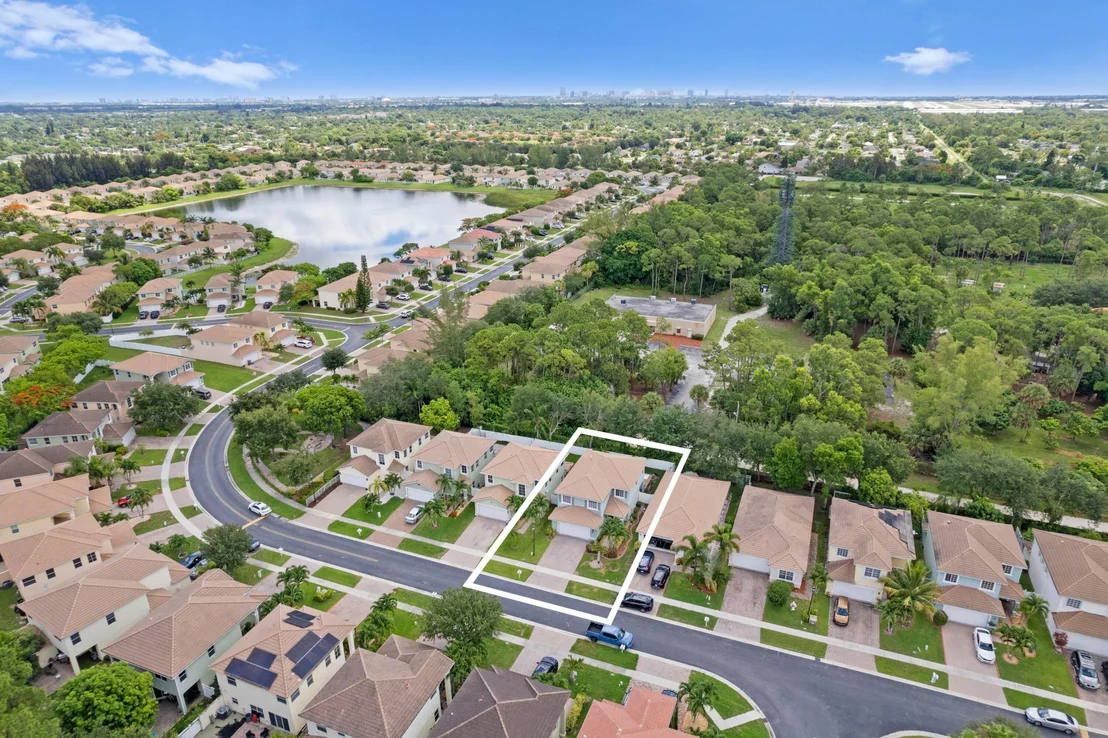 Photo of 6562 Adriatic Way