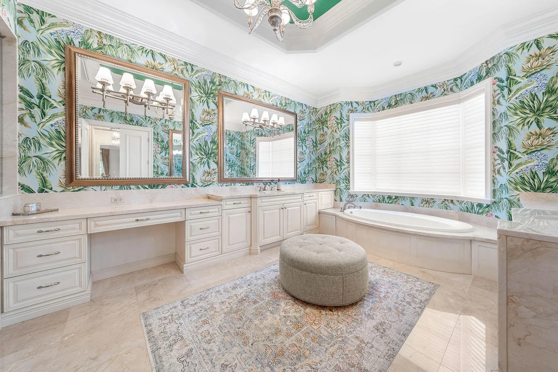 Photo of 2460 Queen Palm Road