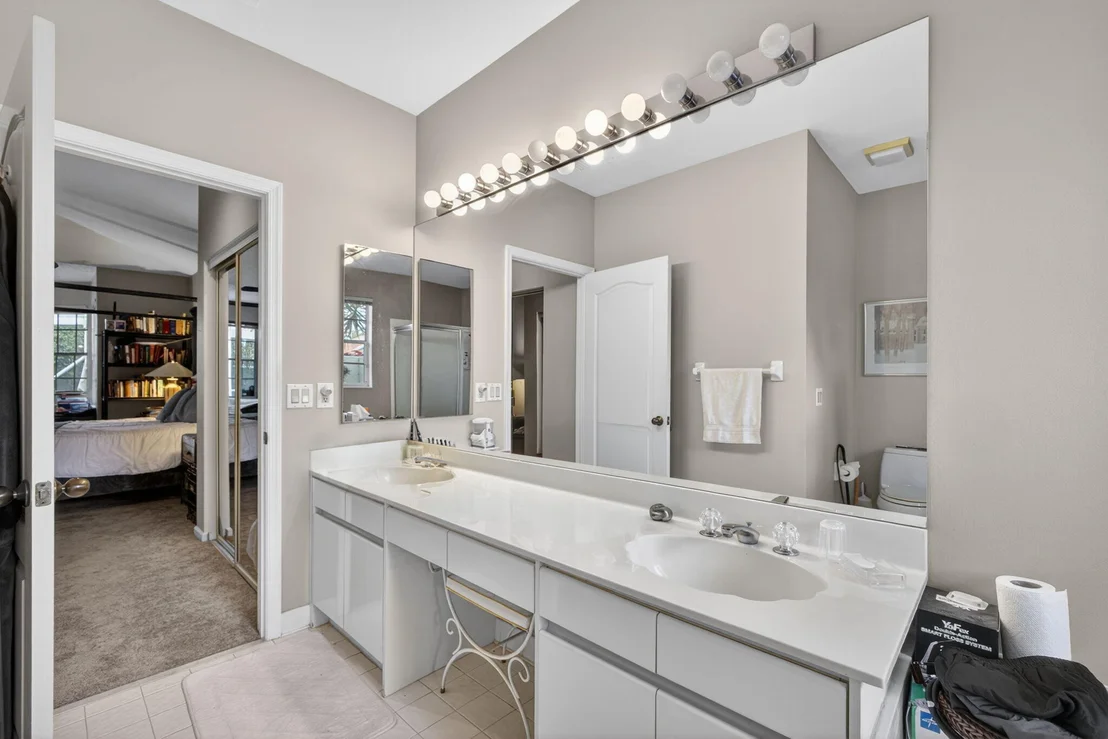 Photo of 200 Eagleton Estates Boulevard