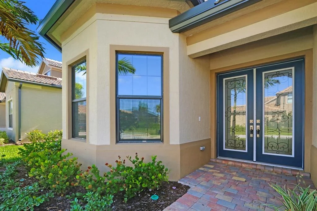 Photo of 213 Alcove Point Lane