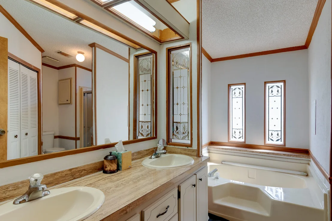 Photo of 901 Oleander Circle