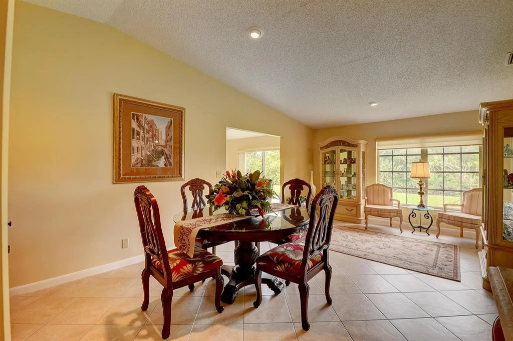 Photo of 15868 Laurel Oak Circle