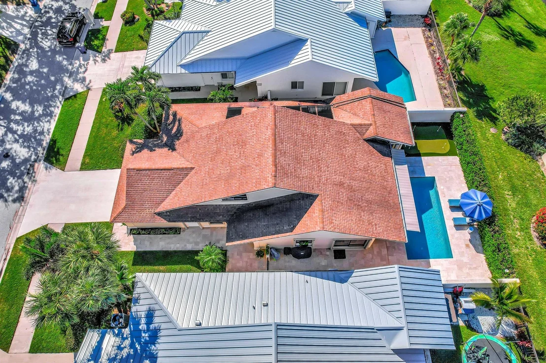 Photo of 242 E River Park Drive