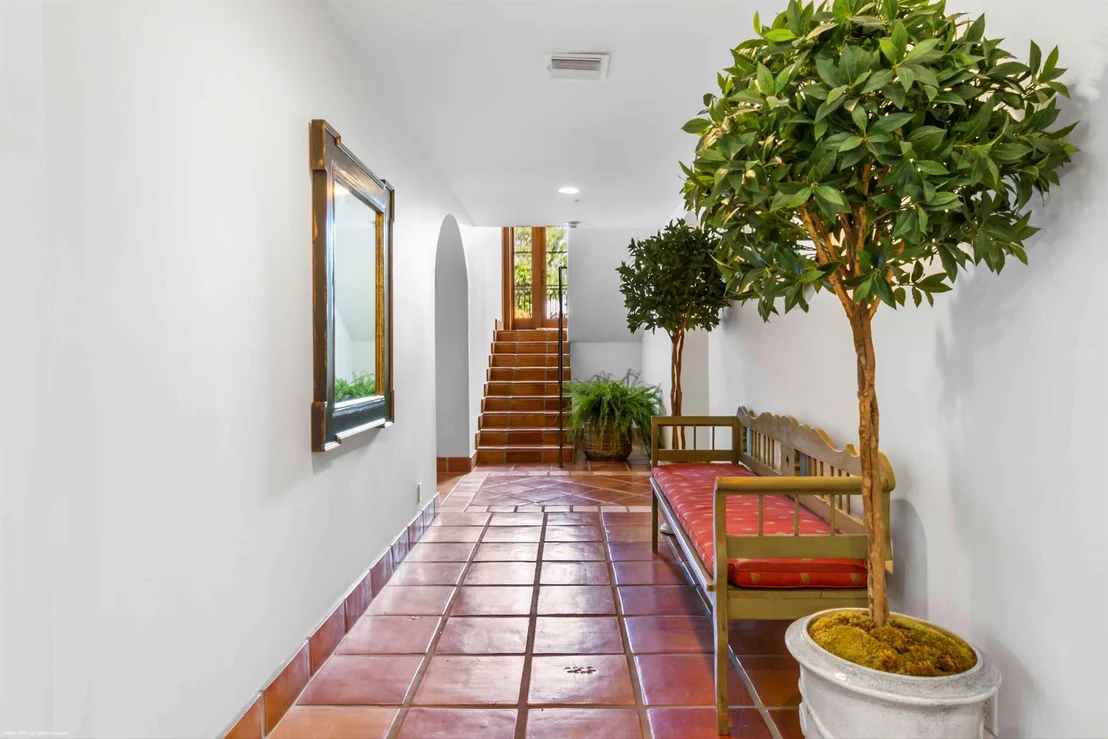 Photo of 3585 Olde Hampton Drive