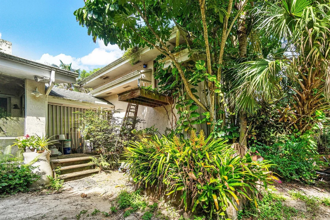 Photo of 16457 115th Avenue N