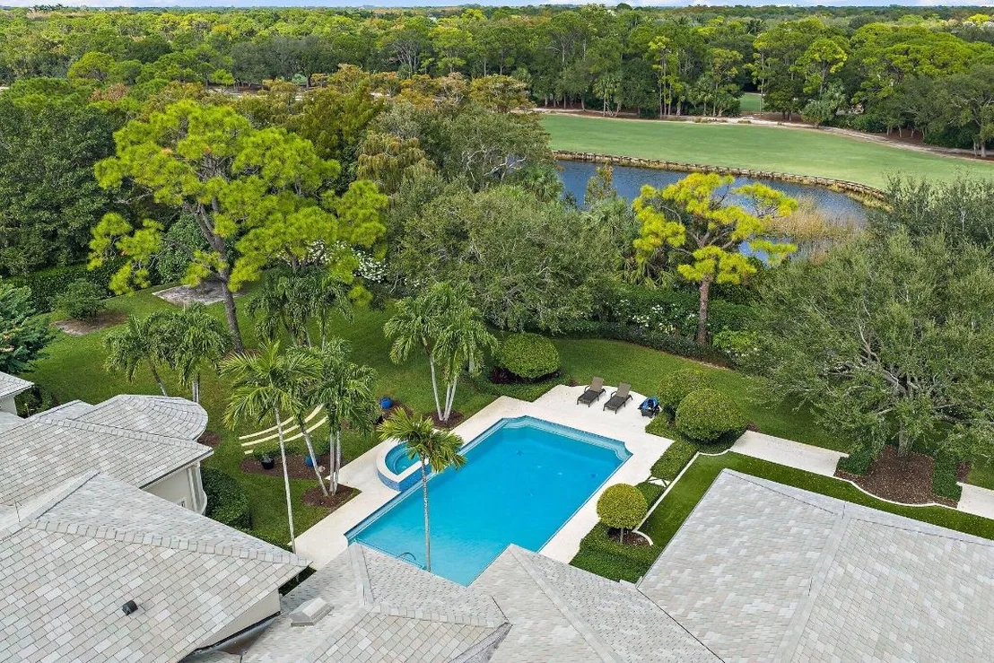 Photo of 124 Bears Club Drive