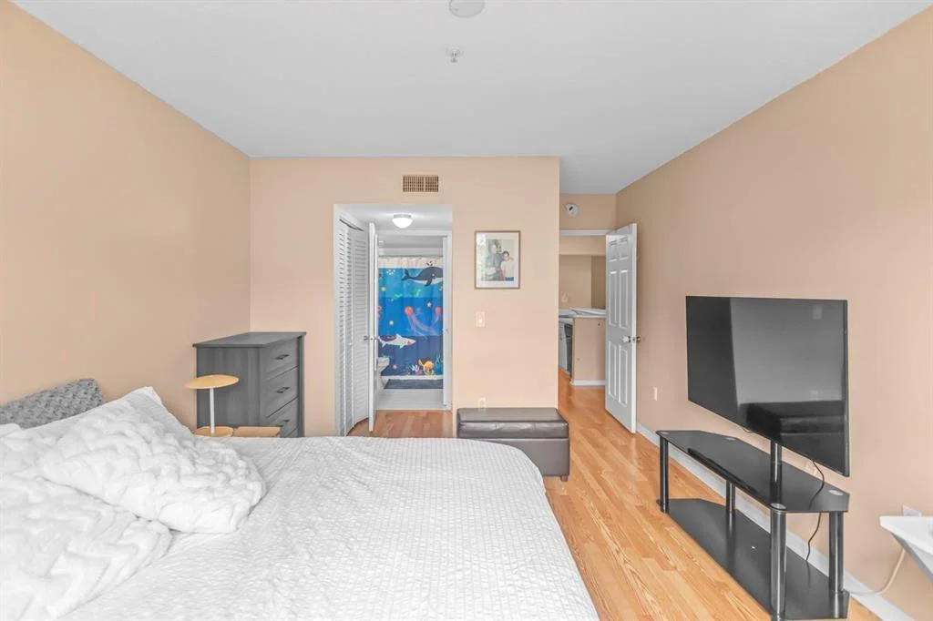 Photo of Unit 3056 at 3874 Lyons Road
