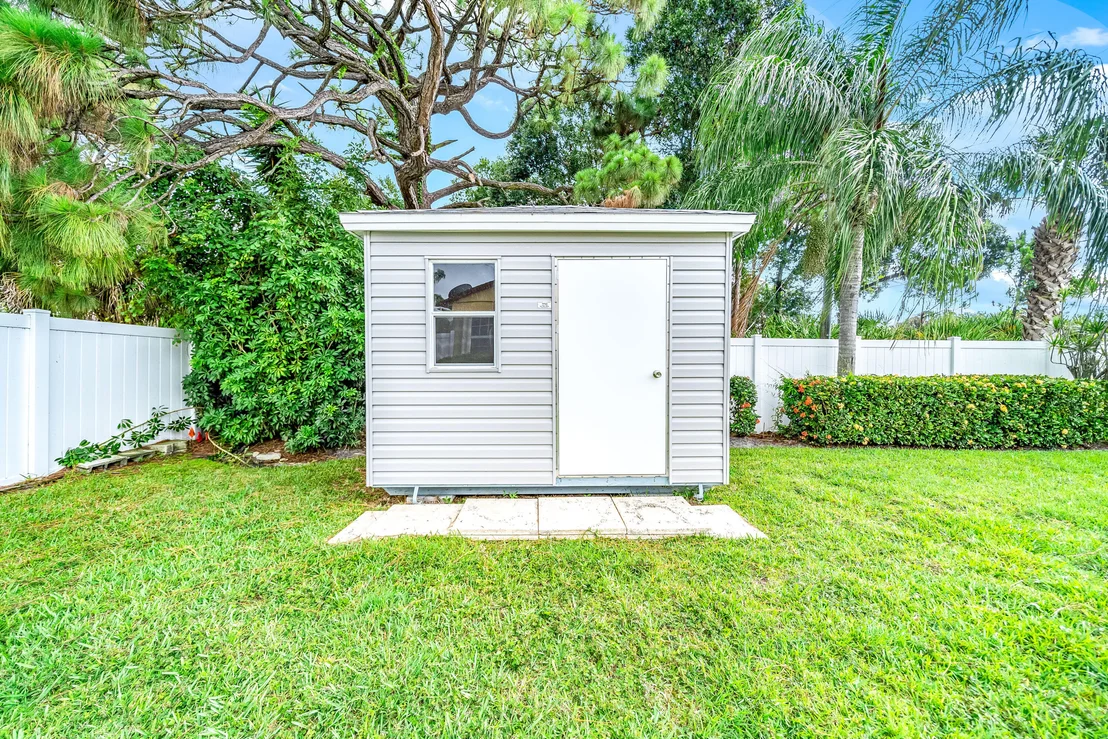 Photo of 501 Oak Terrace