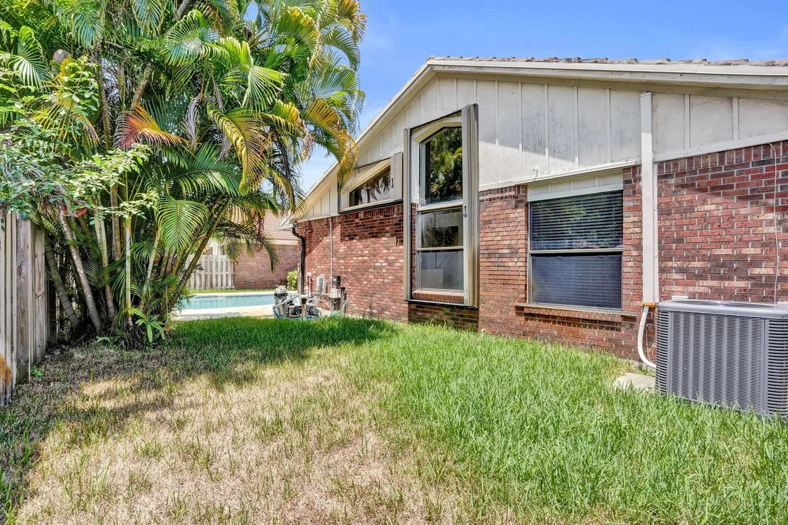 Photo of 3375 W Point Drive