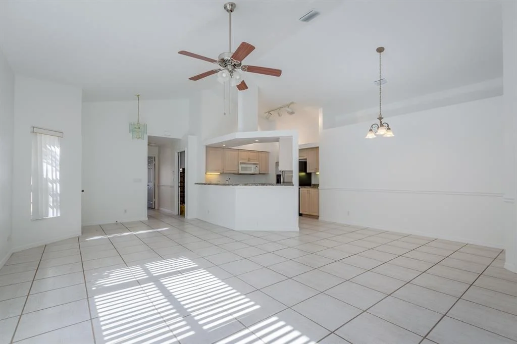 Photo of 2092 Bonisle Circle
