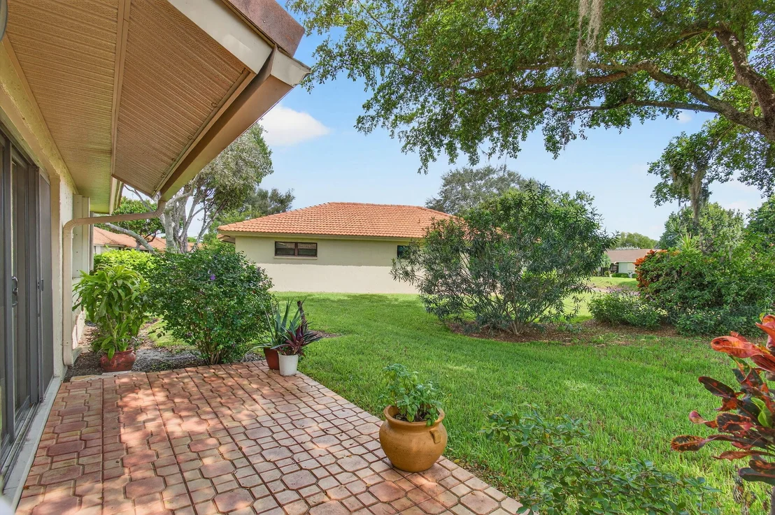 Photo of Unit A at 4555 Apple Tree Circle