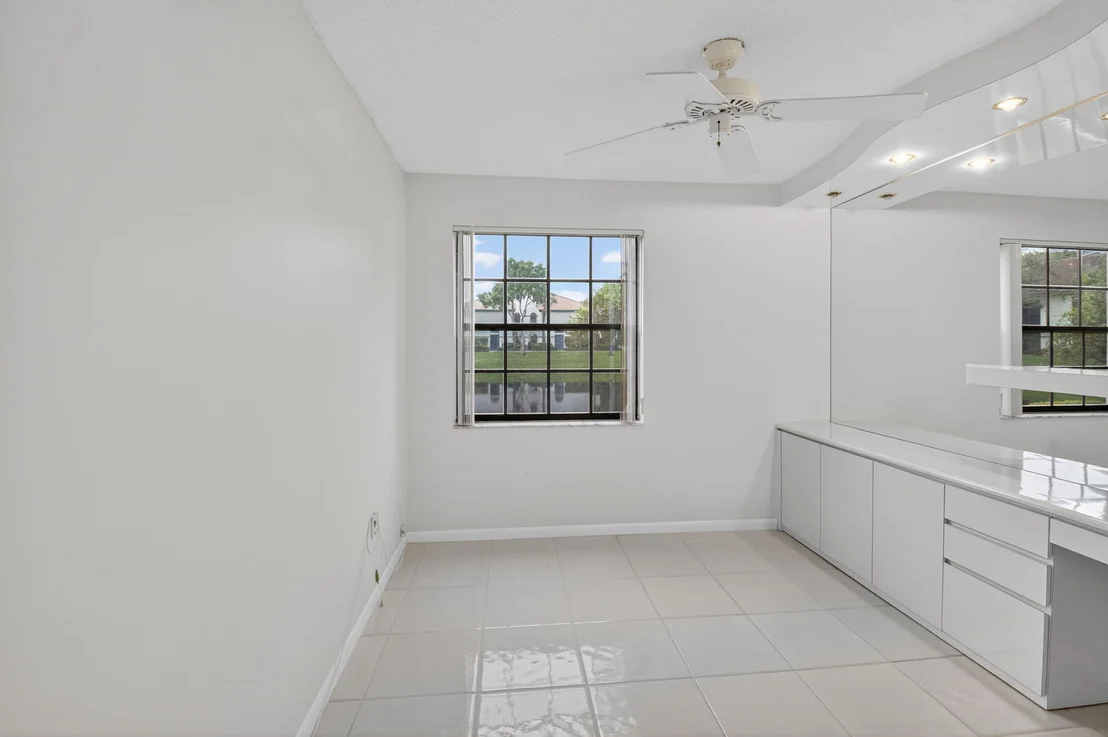 Photo of Unit E at 5217 Brisata Circle