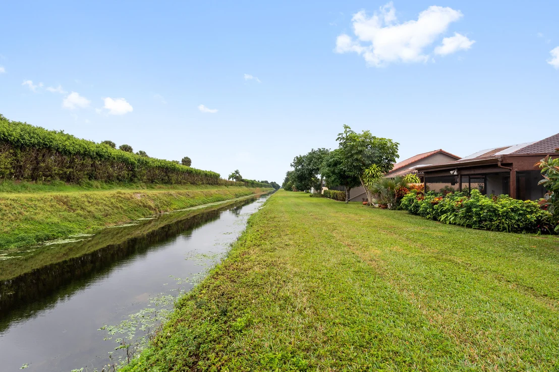 Photo of 7582 Solimar Circle
