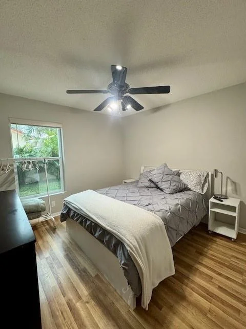 Photo of 6972 NW 19th Street