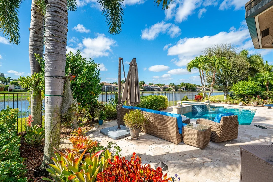 Photo of 10516 Whitewind Circle