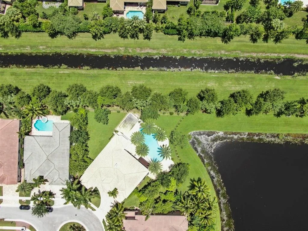 Photo of 11884 Windmill Lake Drive