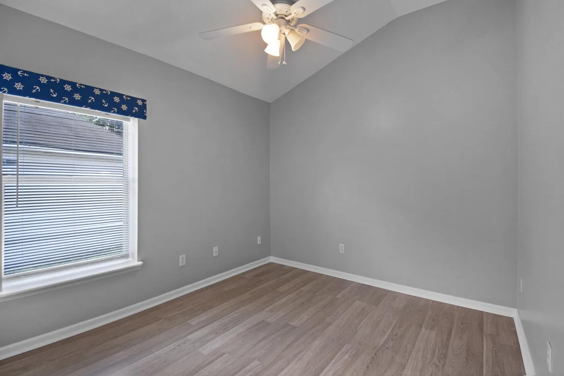 Photo of 948 Oak Arbor Circle