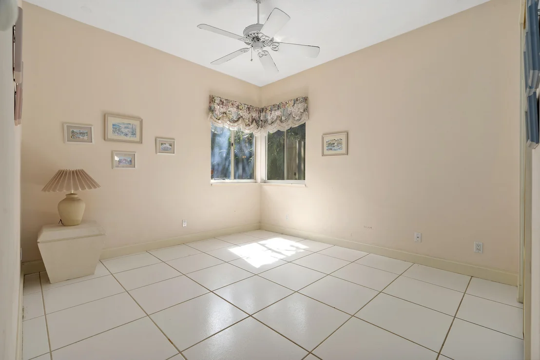 Photo of 540 Marbrisa Drive