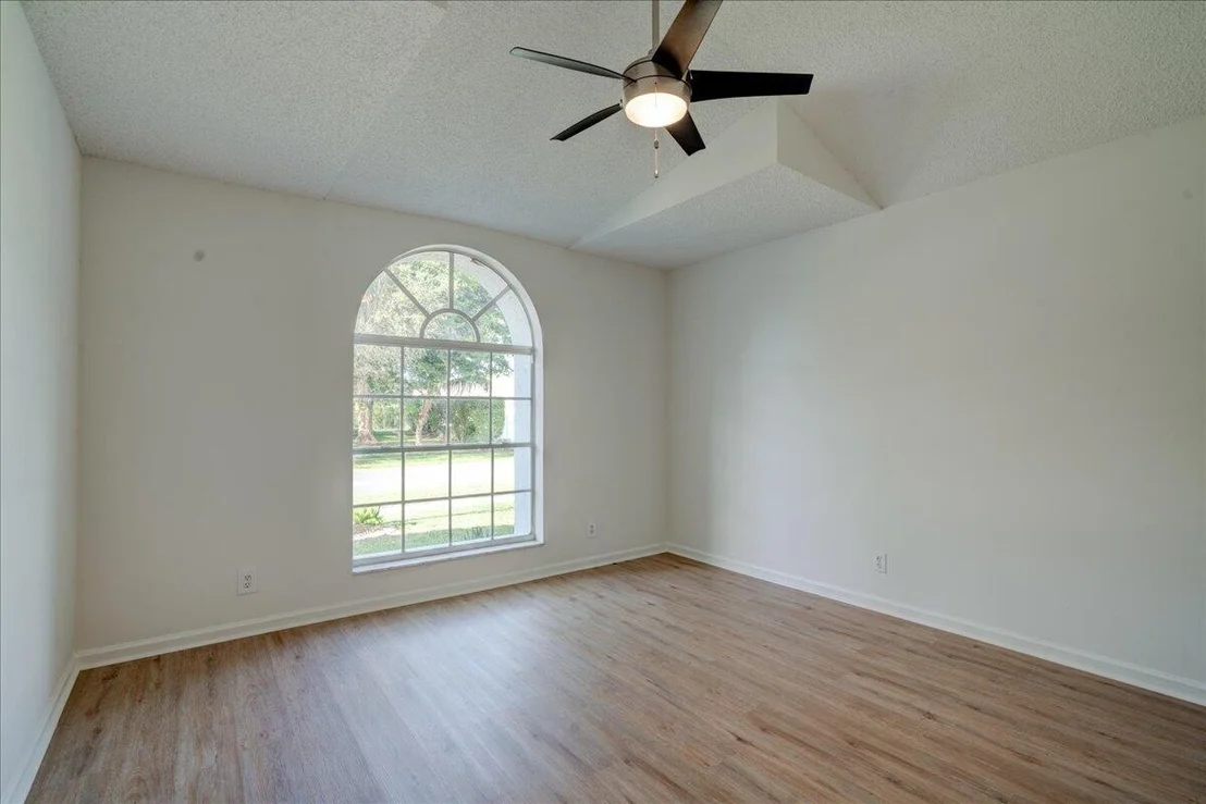 Photo of 12 Meadows Park Lane