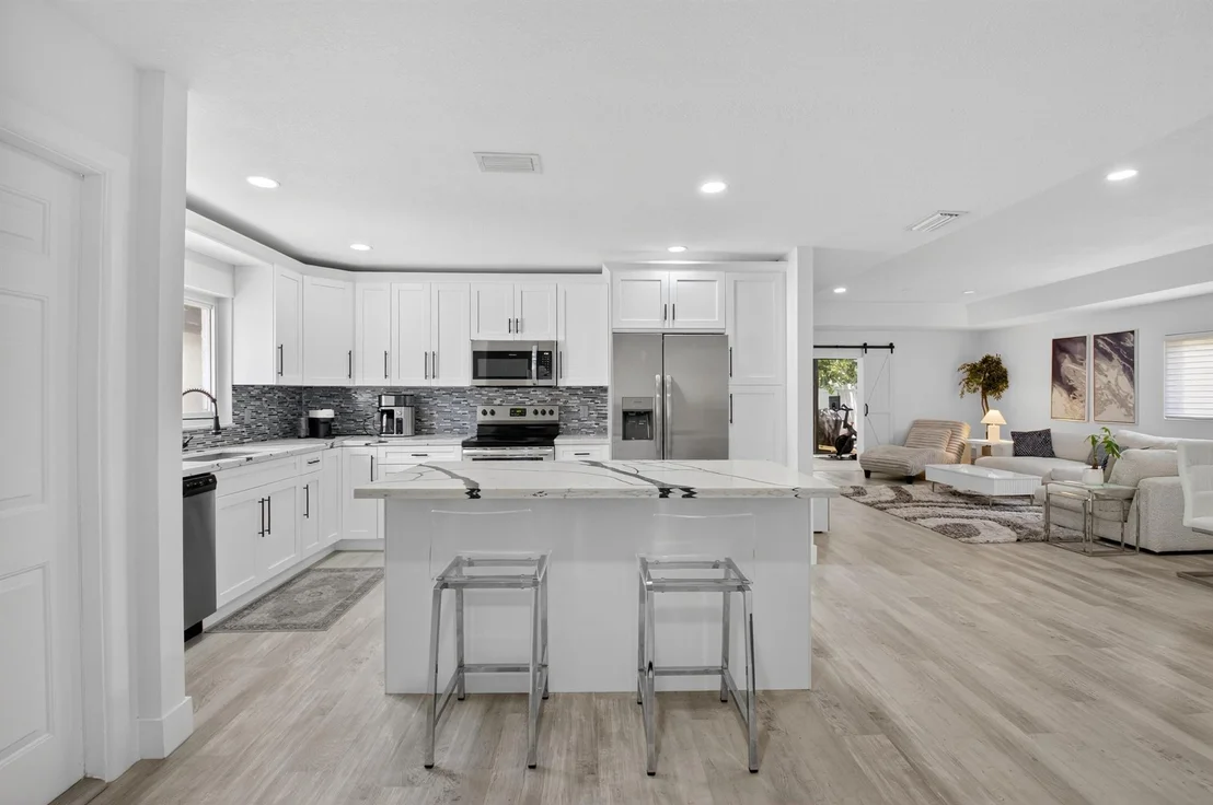 Photo of 9156 Pine Springs Drive