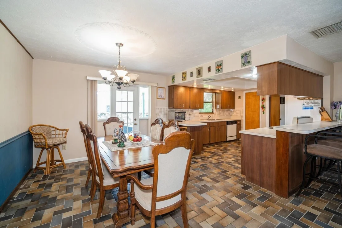 Photo of 6001 Palm Drive