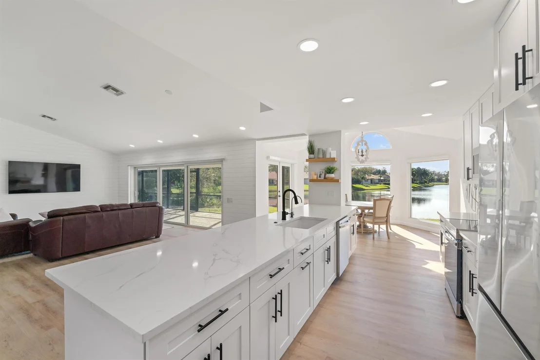 Photo of 6626 Winding Lake Drive