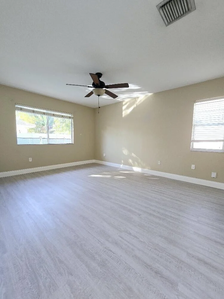 Photo of 321 NW 17th Avenue