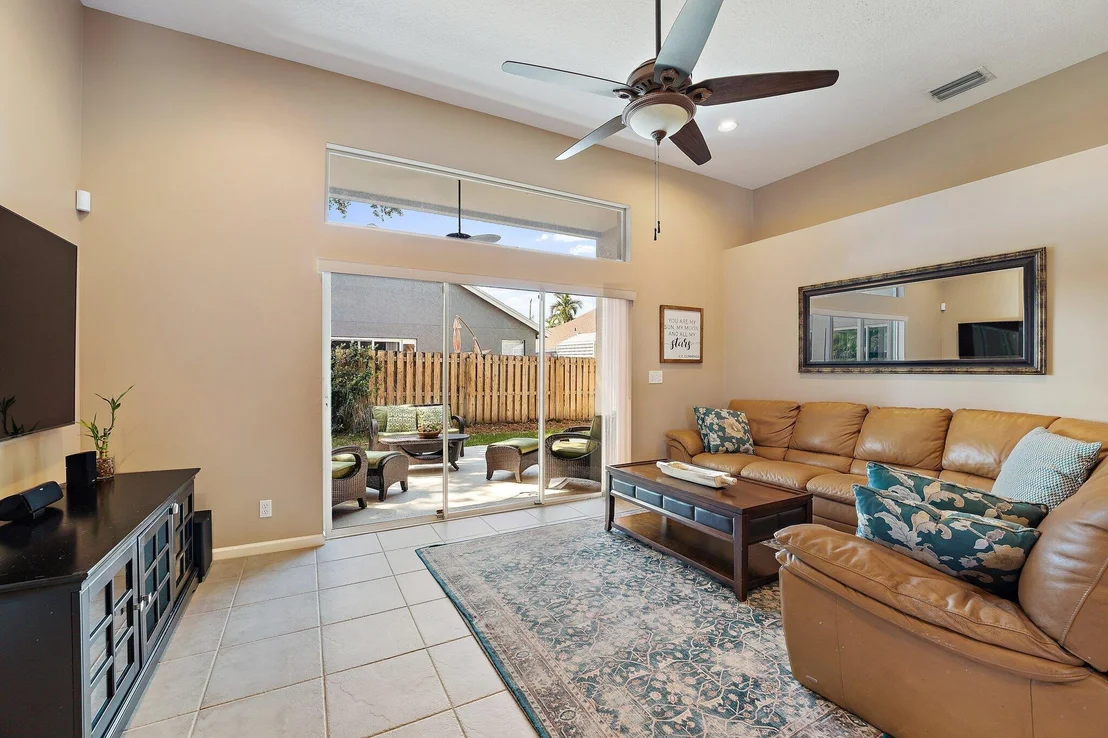 Photo of 6310 Garrett Street