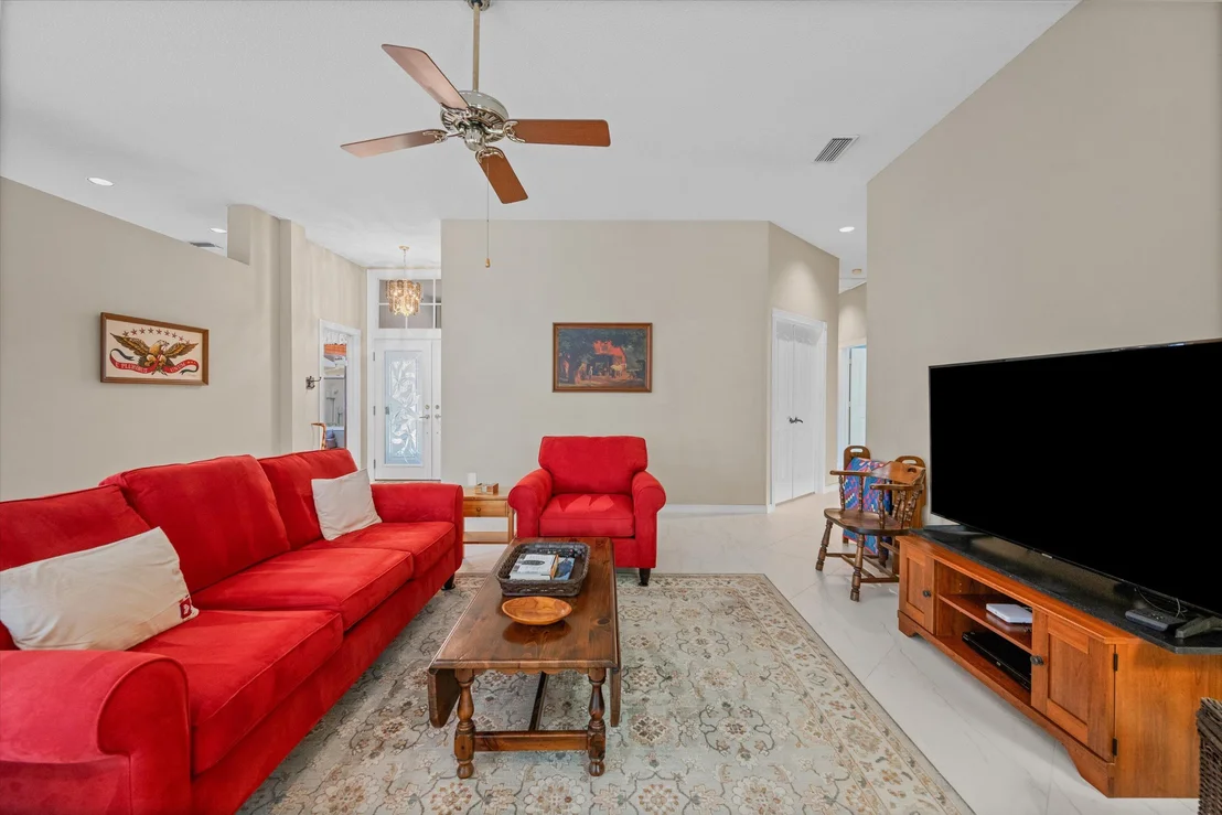 Photo of 178 Hampton Place