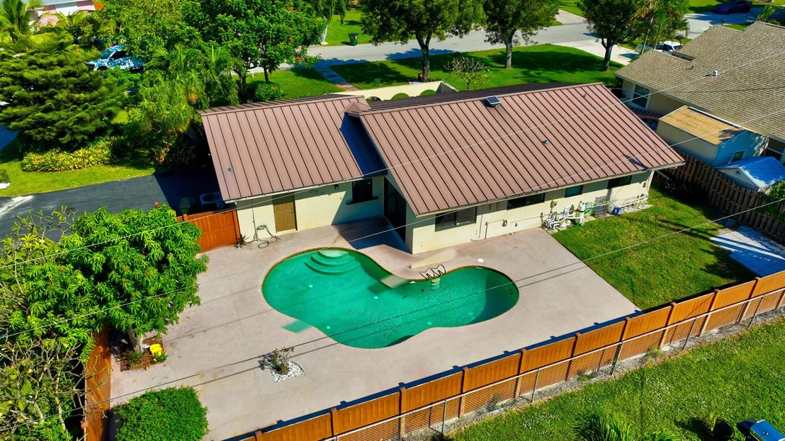Photo of 714 Heron Drive