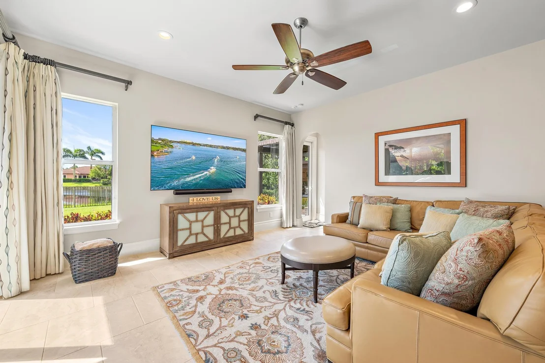 Photo of 120 Casa Circle