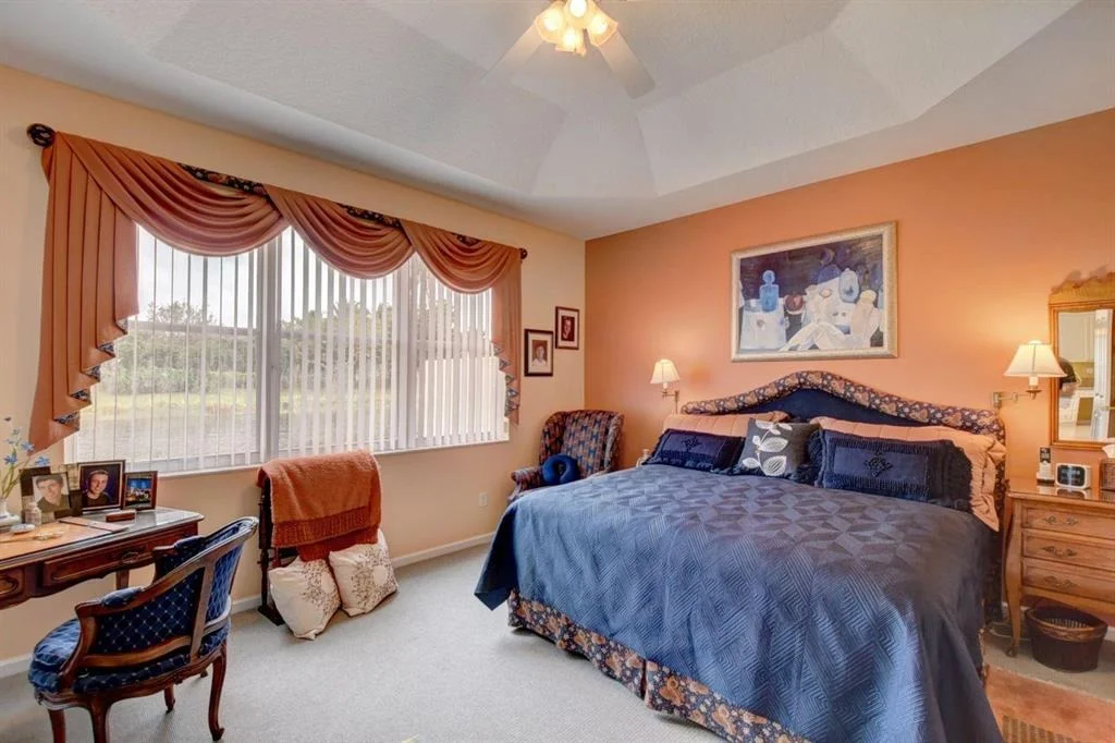 Photo of 8780 Palm River Drive