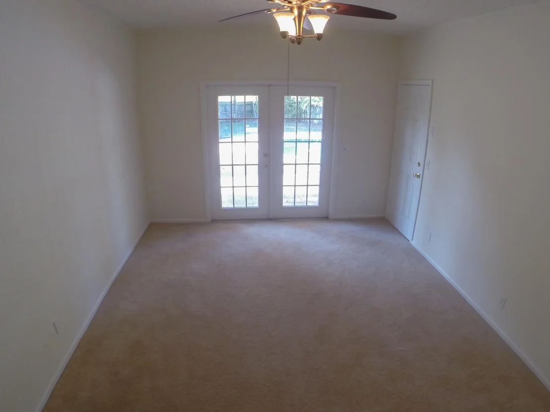 Photo of 104 Dove Circle