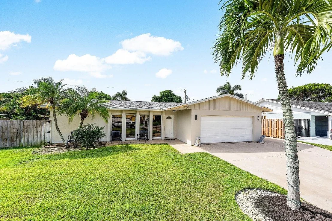 Photo of 7536 Cocoanut Drive