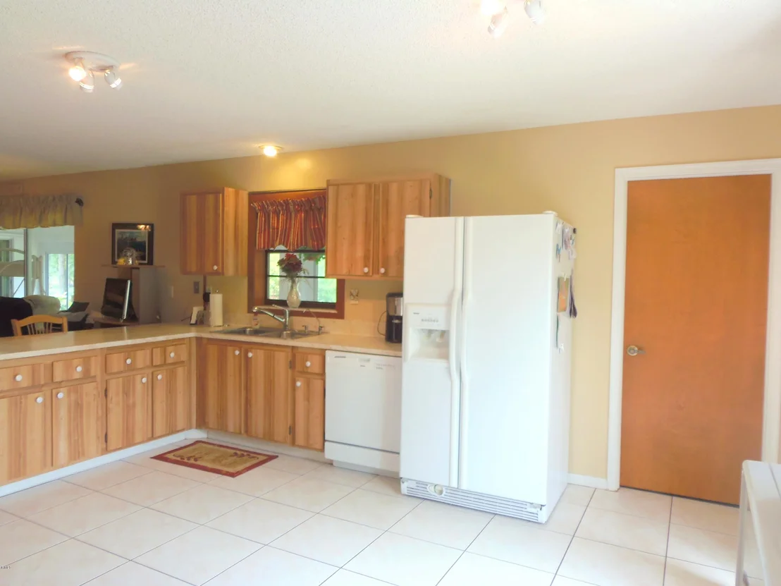 Photo of 12859 Sunset Boulevard