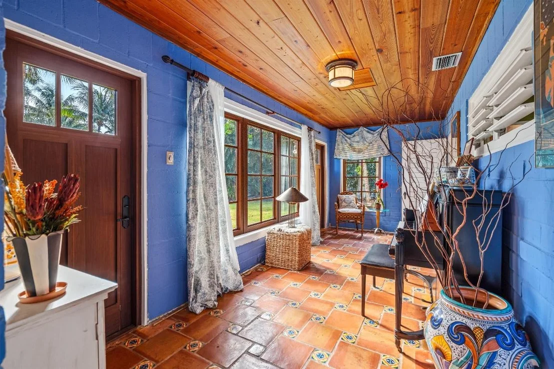 Photo of 334 Palm Trail