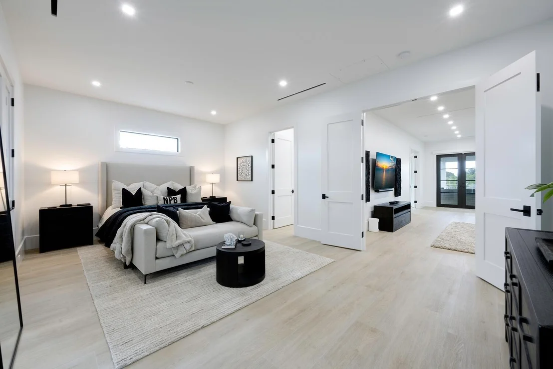 Photo of 564 Anchorage Drive