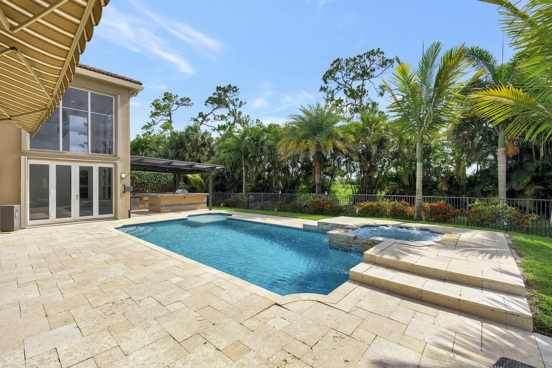 Photo of 9147 Pineville Drive
