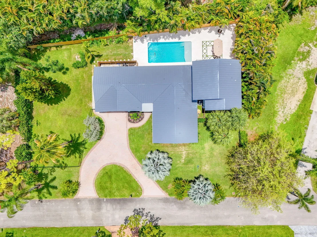 Photo of 5672 Old Orange Road