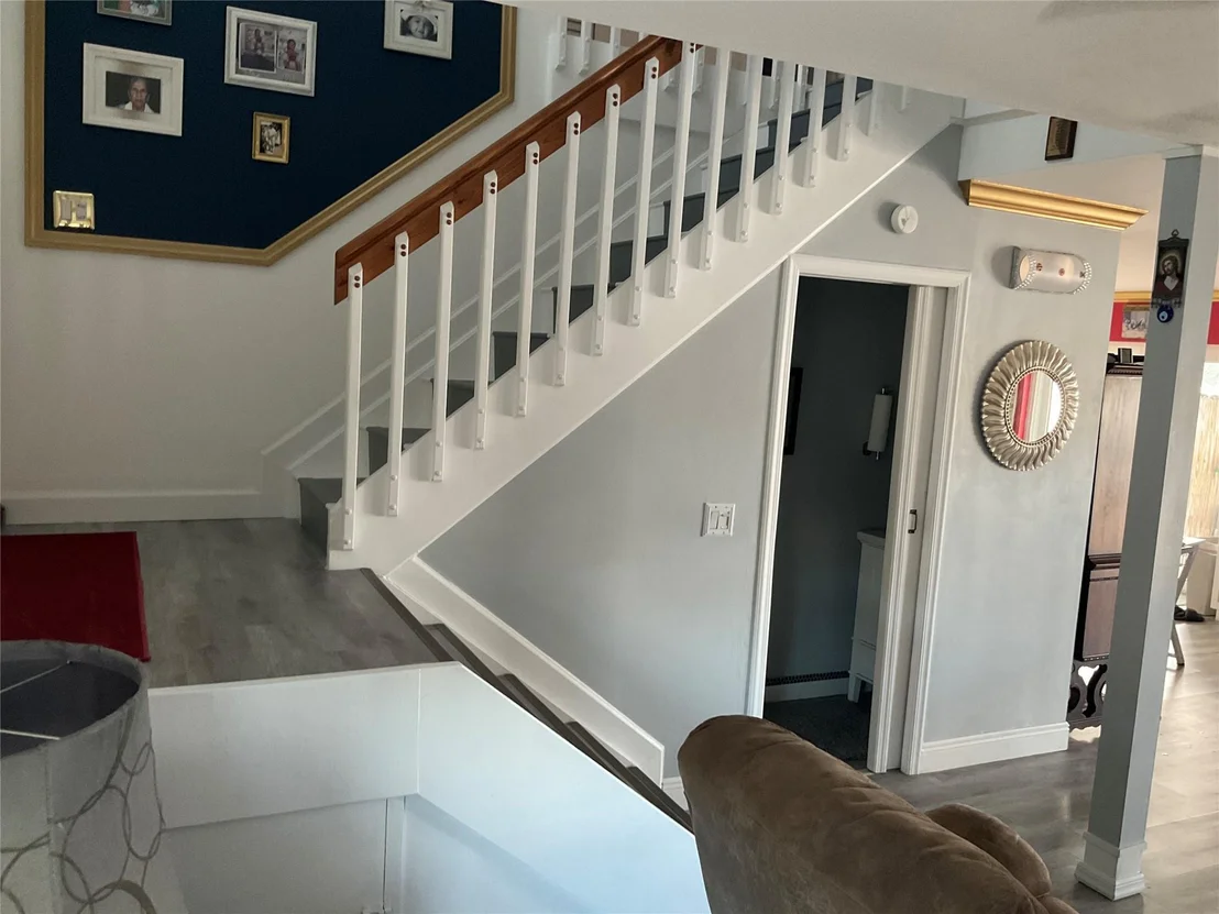 Photo of 6643 NW Bayfront Drive